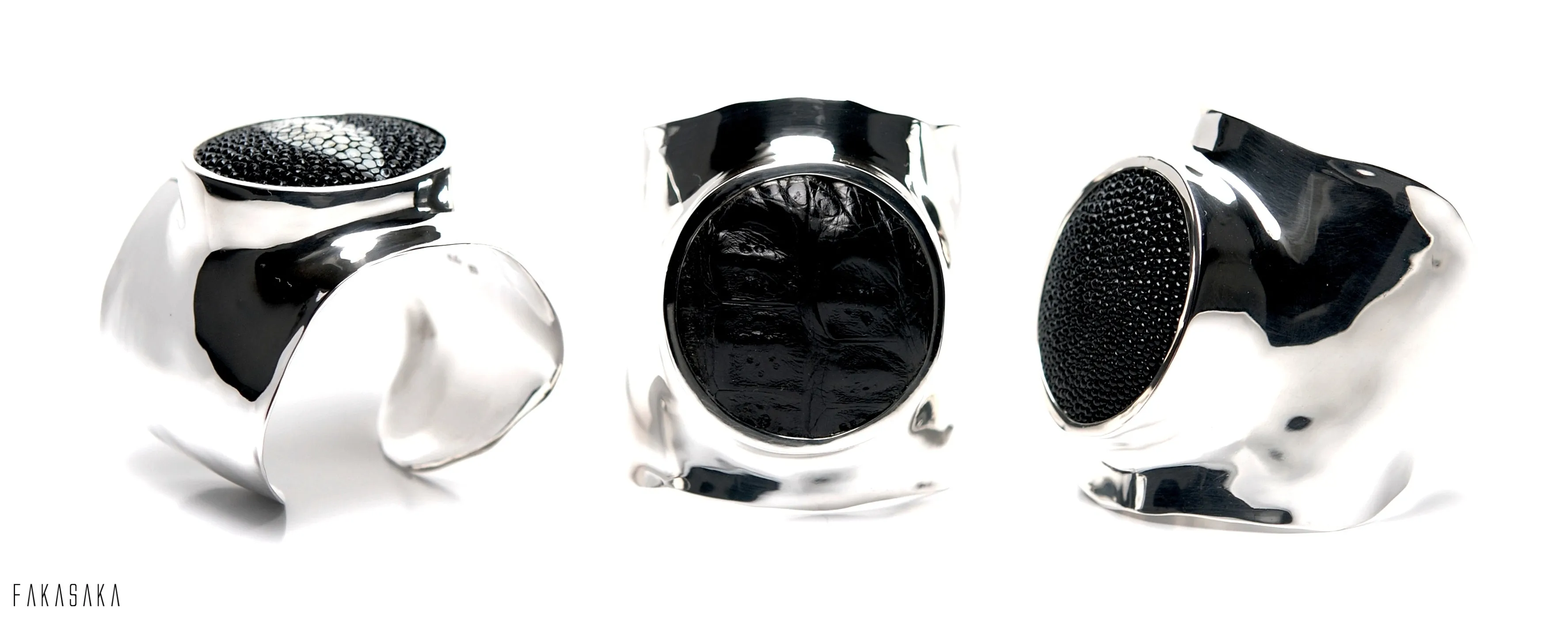 16005 cuff | crocodile
