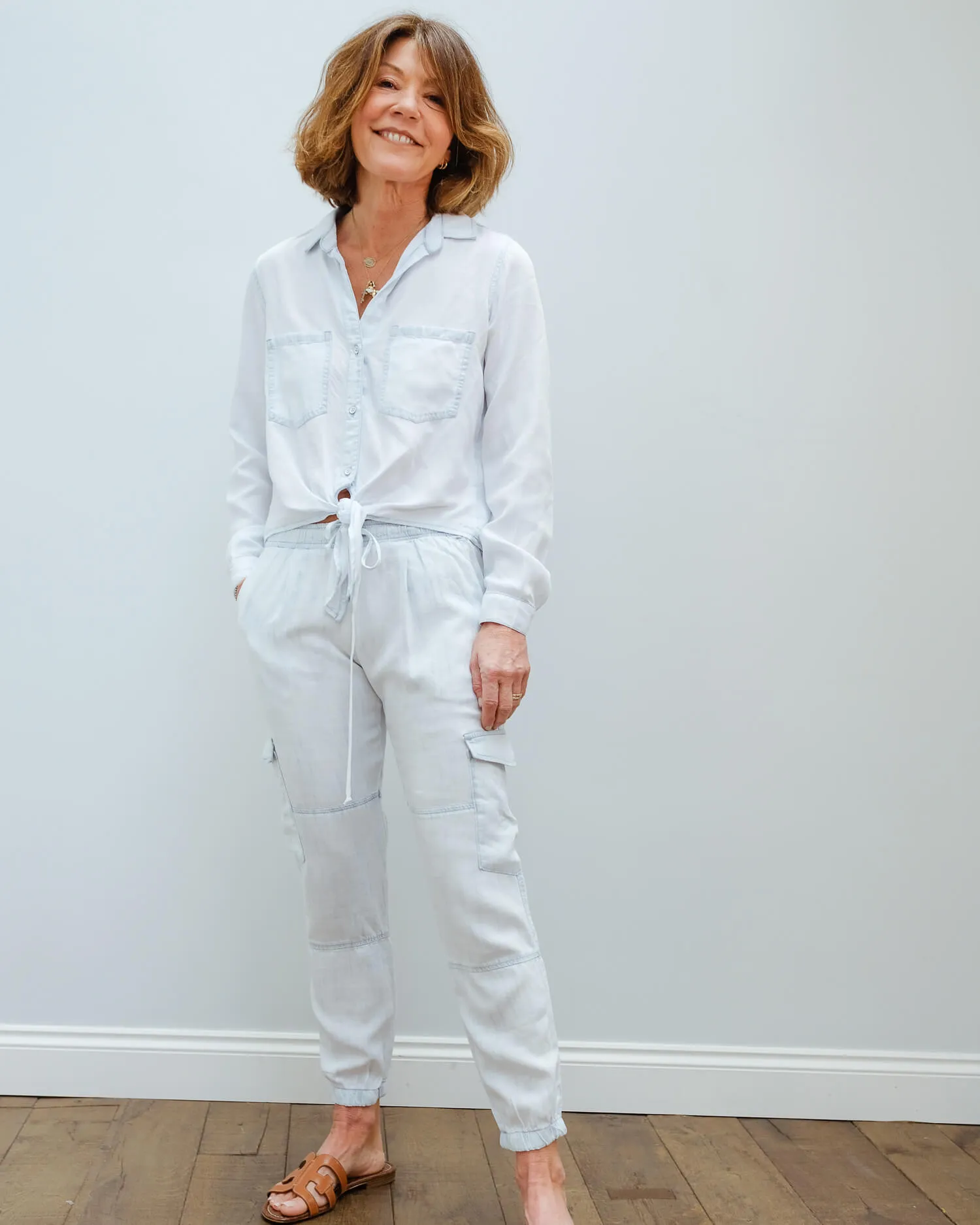 BD 3816 Utility cargo jogger in white out