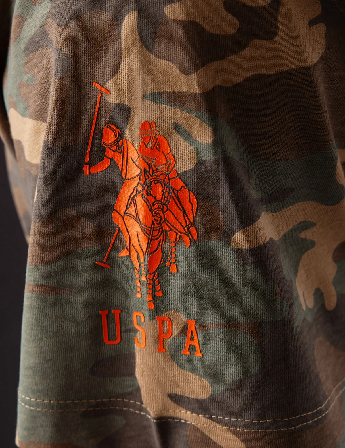 CAMO FLAG CREW NECK T-SHIRT
