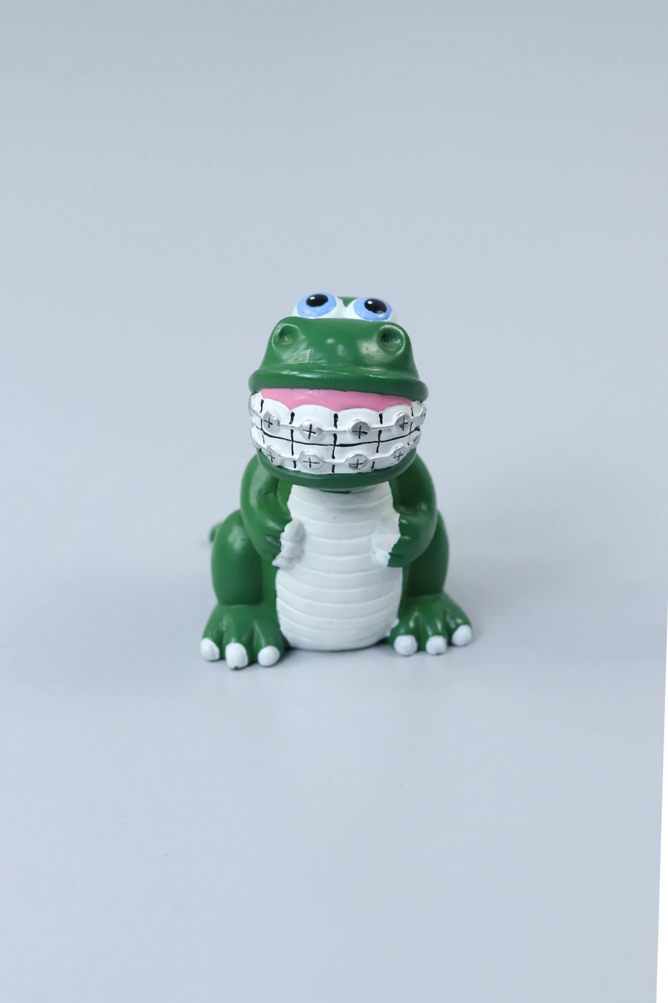 CROCODILE WITH BRACES TOY