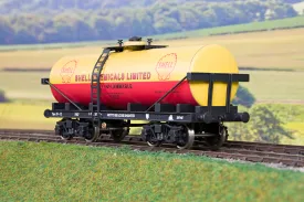Darstaed D31-19 7mm Finescale O Gauge Bogie Tanker, Post-War 'Shell Chemicals Limited'