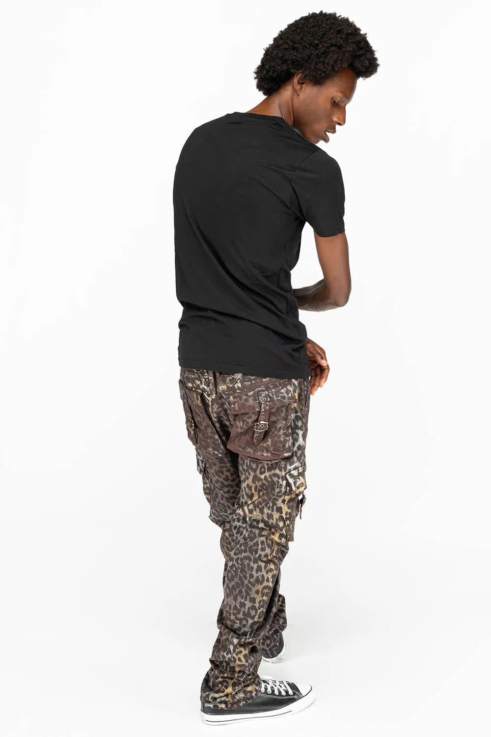 MENS MILITARY STYLE CARGO PANTS IN LEOPARD MANDELA BROWN