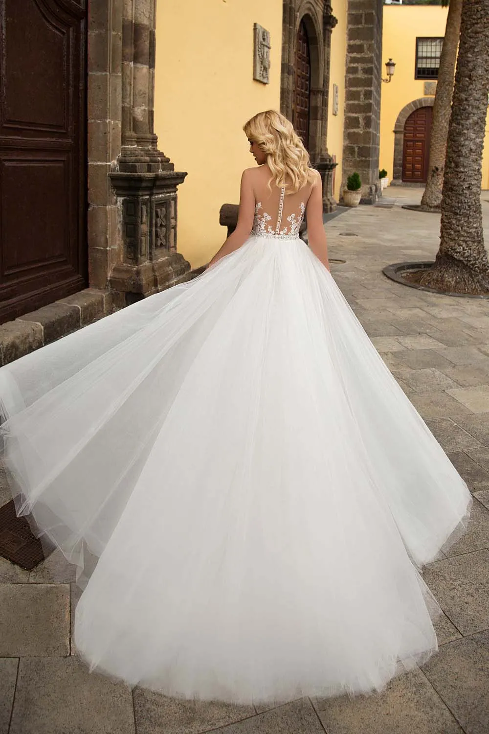 Mermaid Appliques Lace Beading Crystal Belt 2 Pieces Wedding Dress