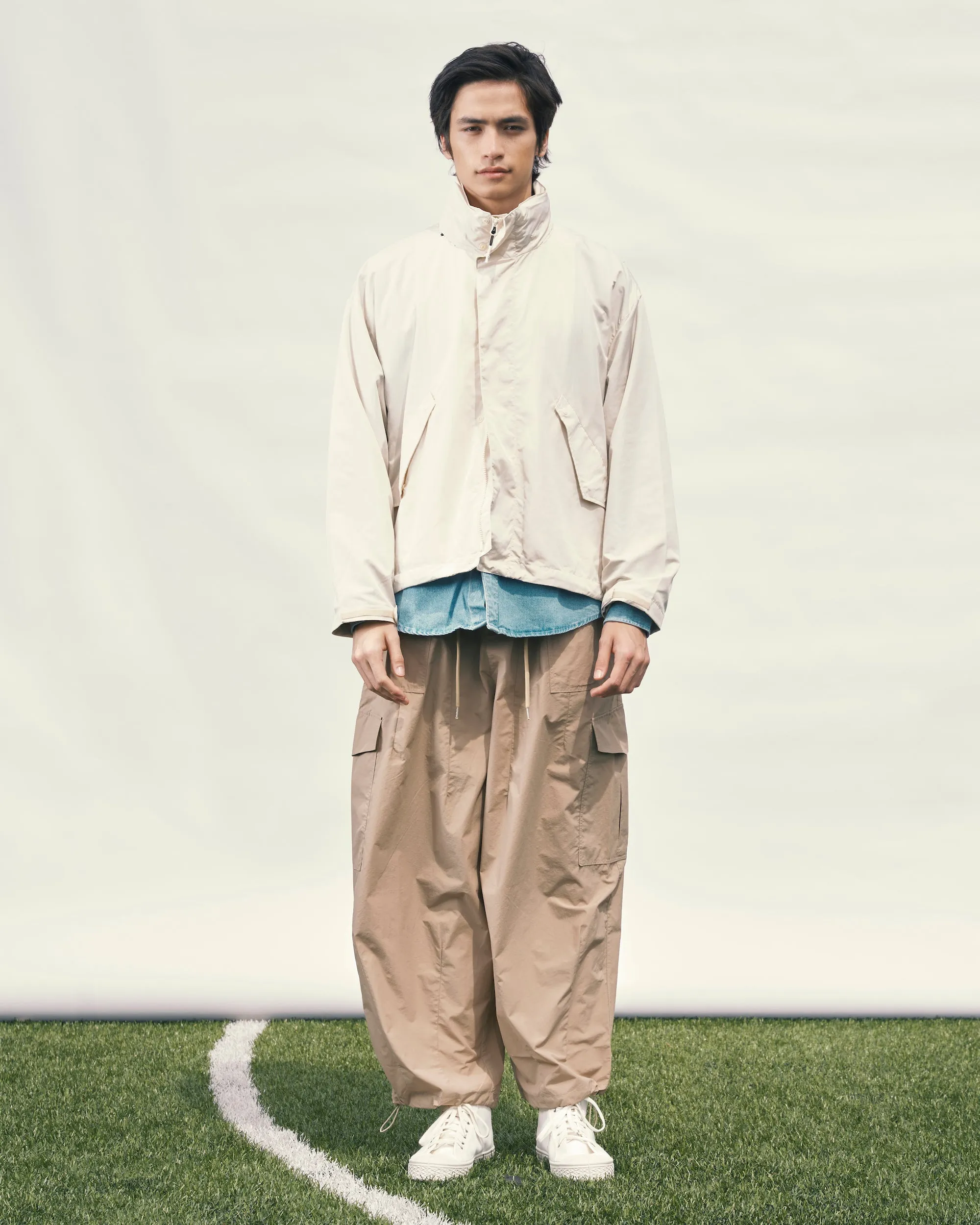 NYLON CARGO BALLOON PANTS - BEIGE