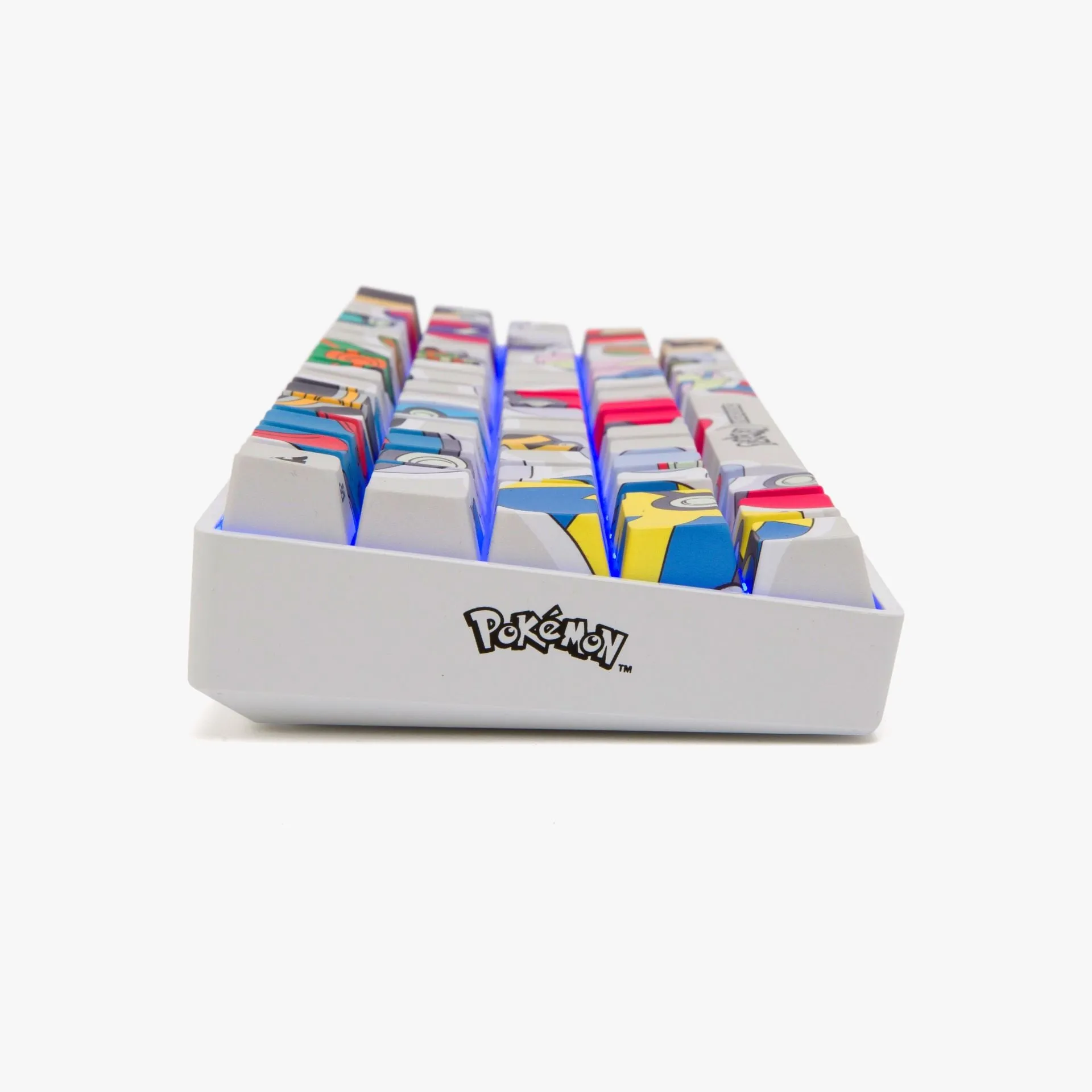Pokémon   HG Base 65 Keyboard - Poké Ball Sticker