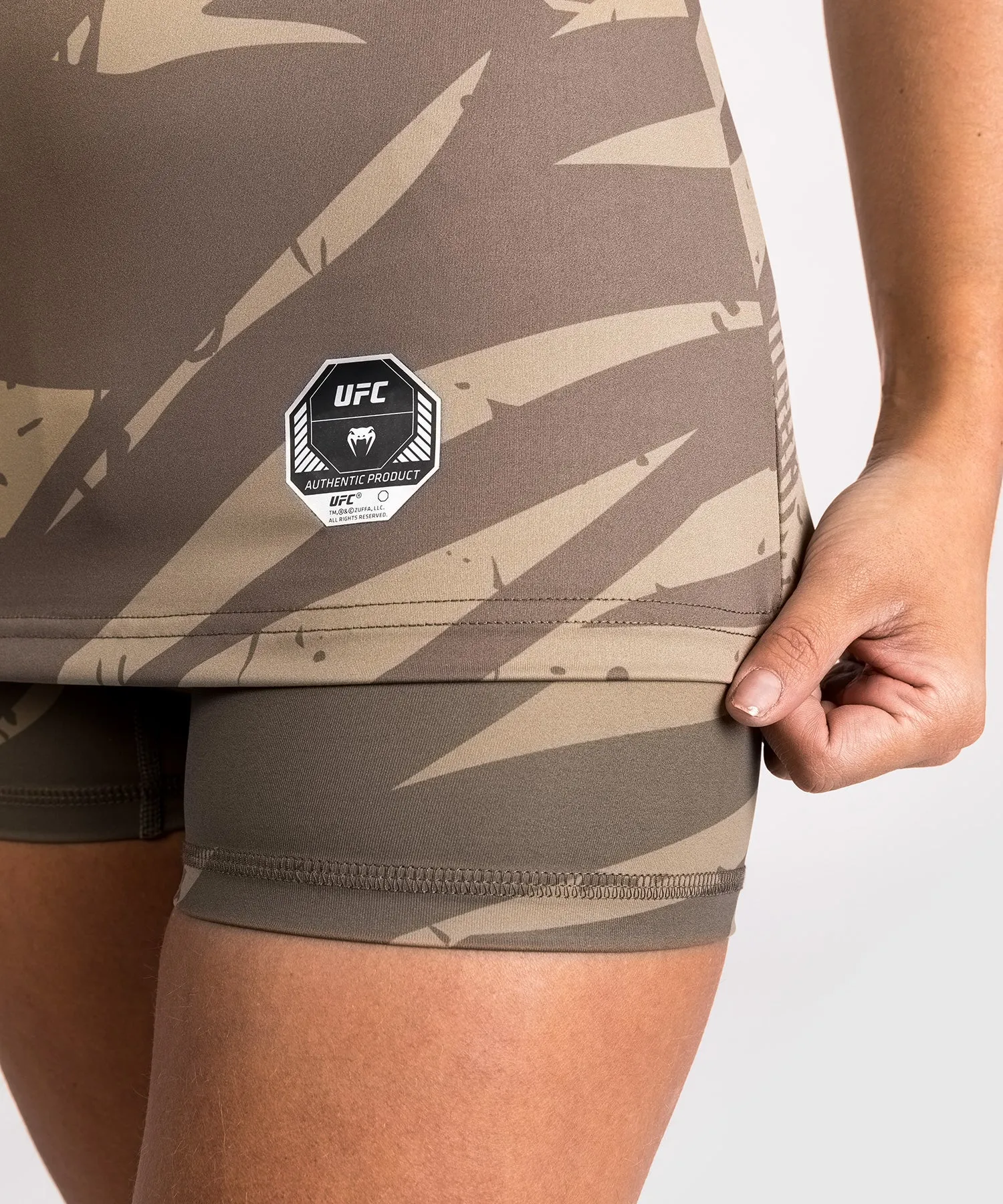 UFC Adrenaline by Venum Fight Week Women’s Dry-Tech T-shirt - Desert Camo
